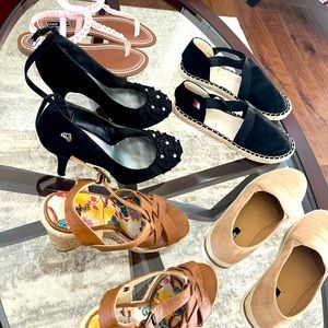 Lot of women's shoes. Great shape, rarely worn.